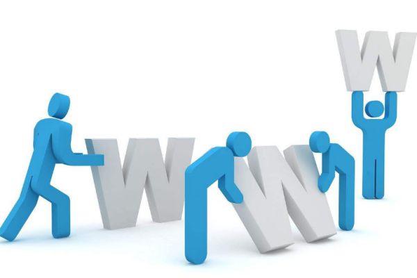 专业网站开发服务，助你在{fenzhan}市场脱颖而出